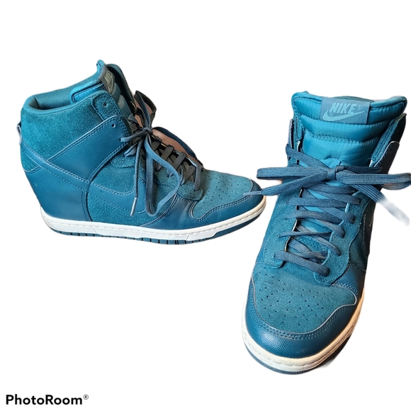 wedge heel nike sneakers